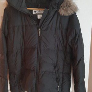 Columbia Down Filled Jacket.  Ladies medium.